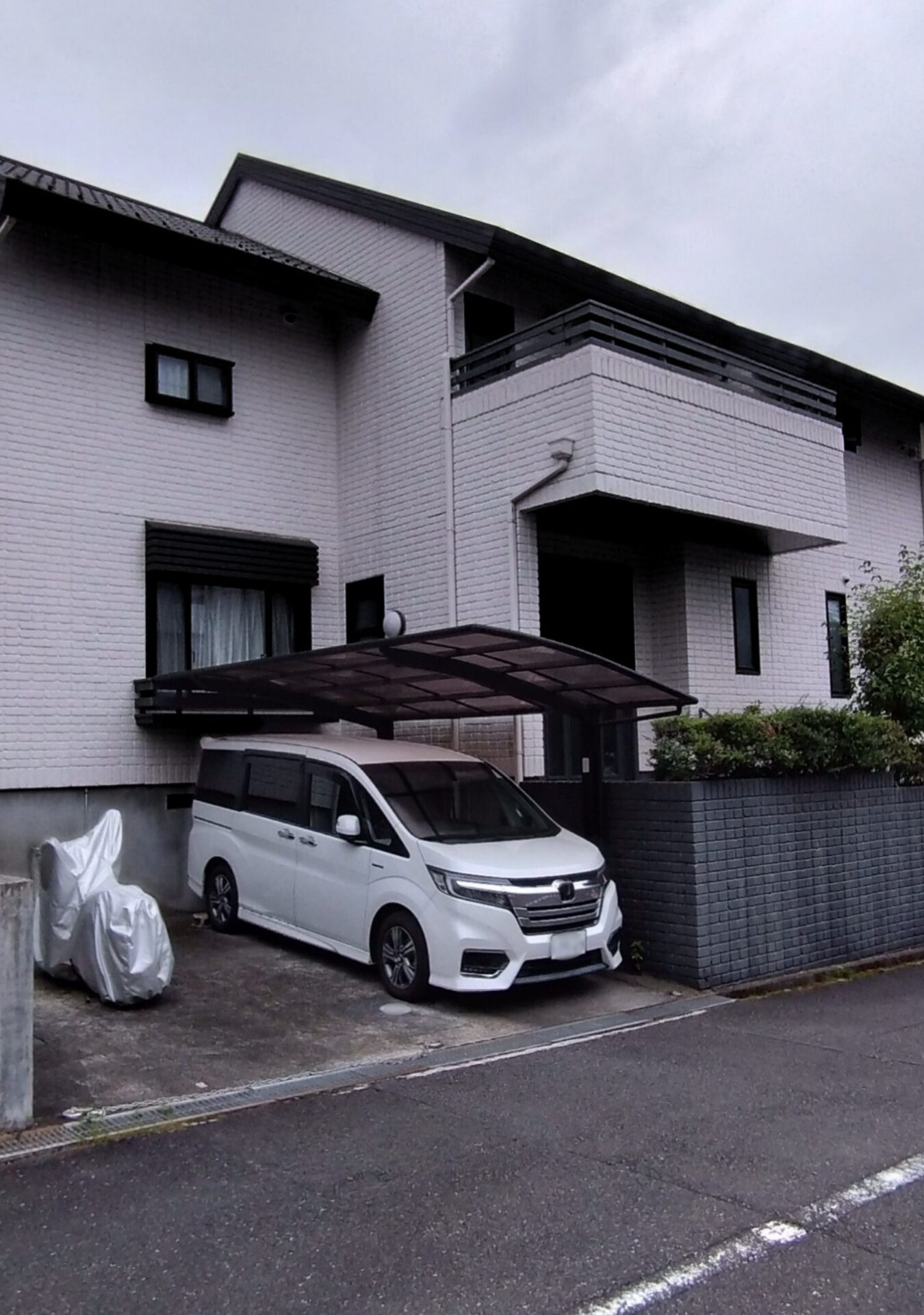 府中市 外壁屋根塗装施工事例 施工前