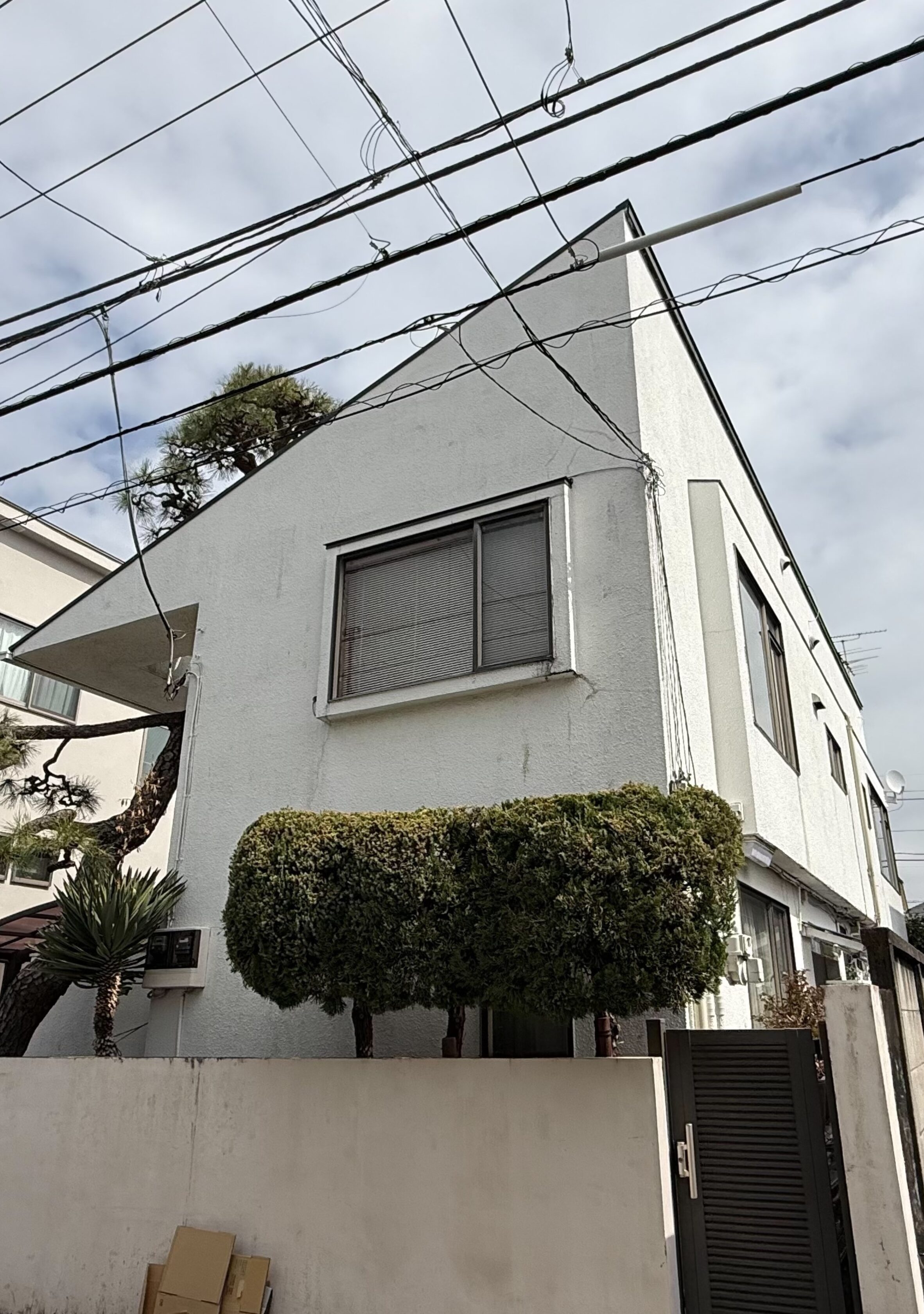 世田谷区 外壁塗装屋根塗装外構塗装施工事例 施工前