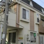 世田谷区　外壁・屋根塗装施工事例　施工前