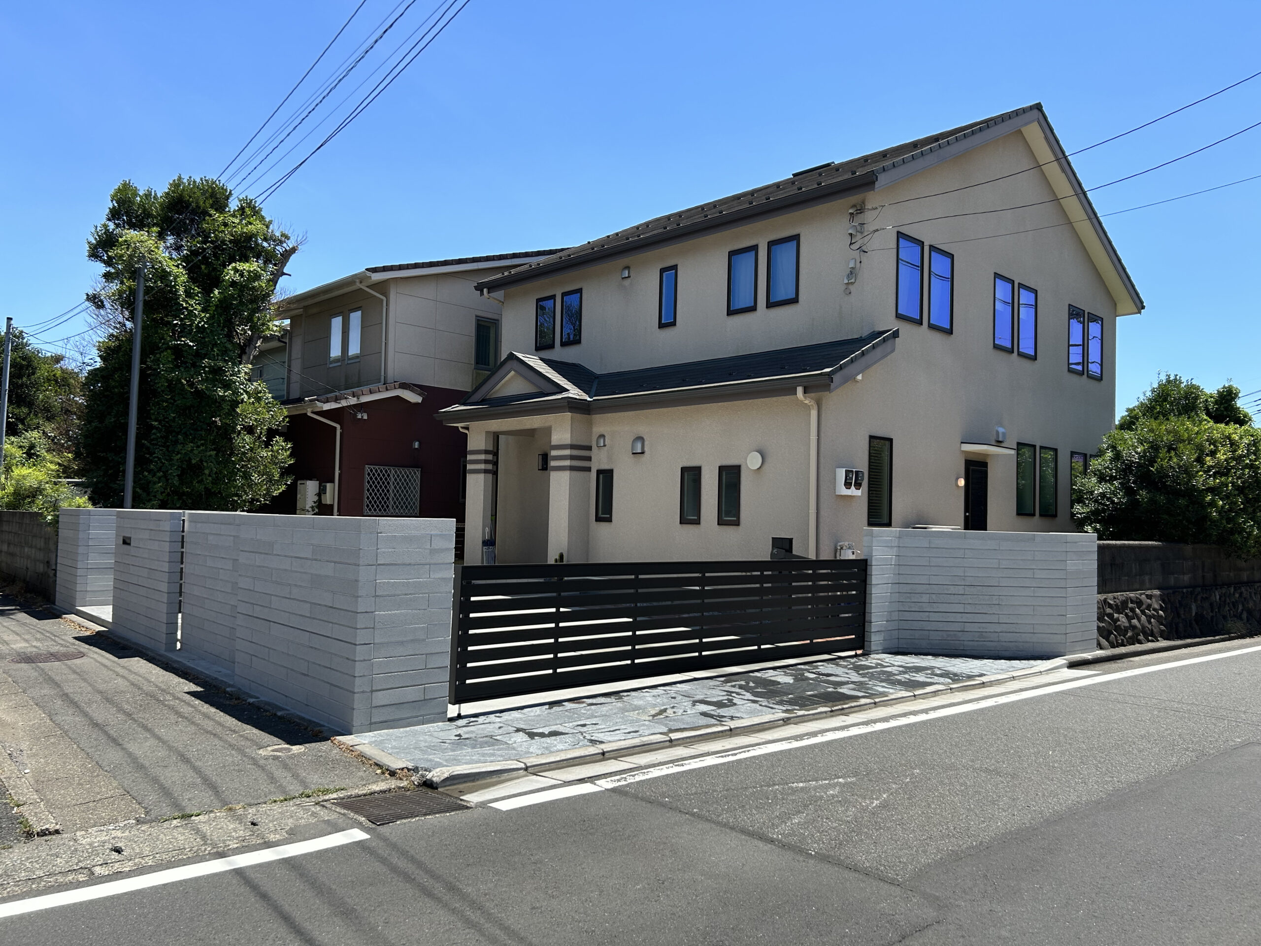 外構施工事例　駐車場の大規模リフォーム工事