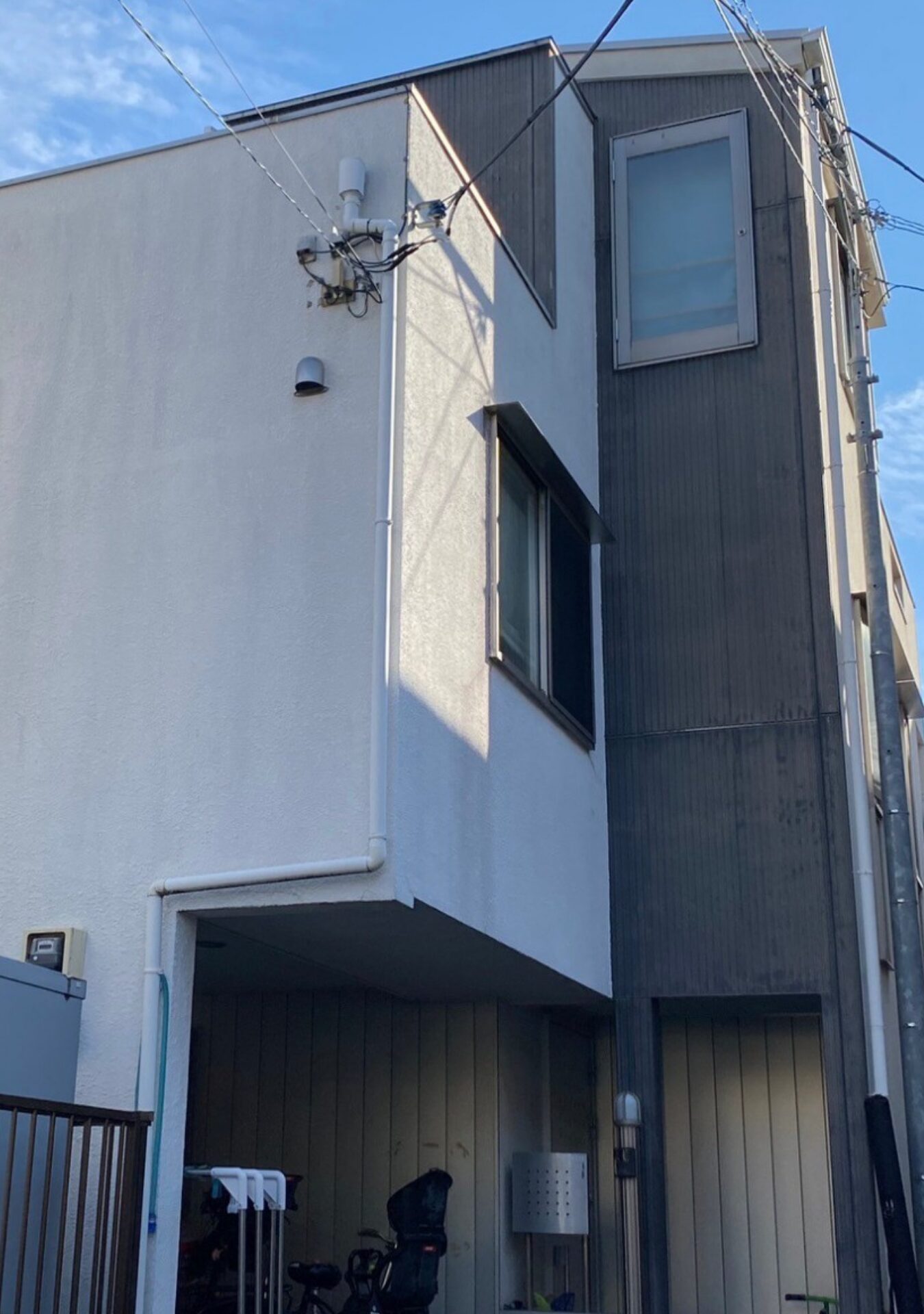 目黒区　外壁屋根塗装ベランダ防水施工　施工前
