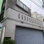 調布市　外壁シャッター塗装屋上防水施工事例　施行前