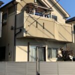 世田谷区　外壁屋根塗装施工事例　施工前