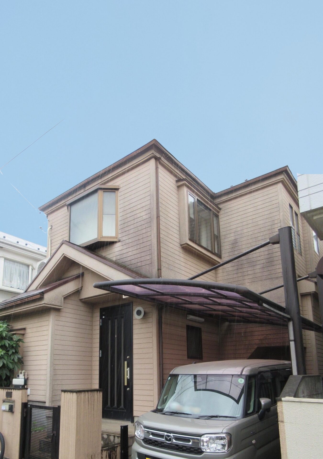 調布市　外壁屋根塗装施工事例　施工前